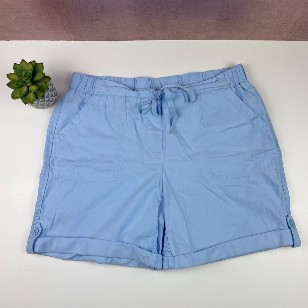 Kim Rogers Solid Light Blue Shorts Casual Women Medium Cotton